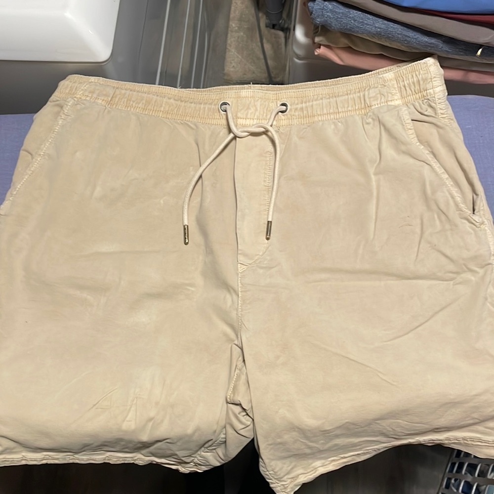 Mens American eagle shorts khaki